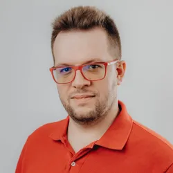 Artur Skowronski